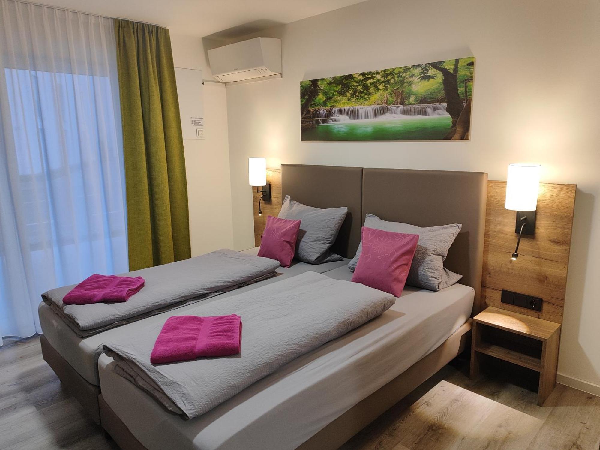 Hotel Gaestehaus Stock Zimmer Sahnehaeuble Friedrichshafen Bagian luar foto
