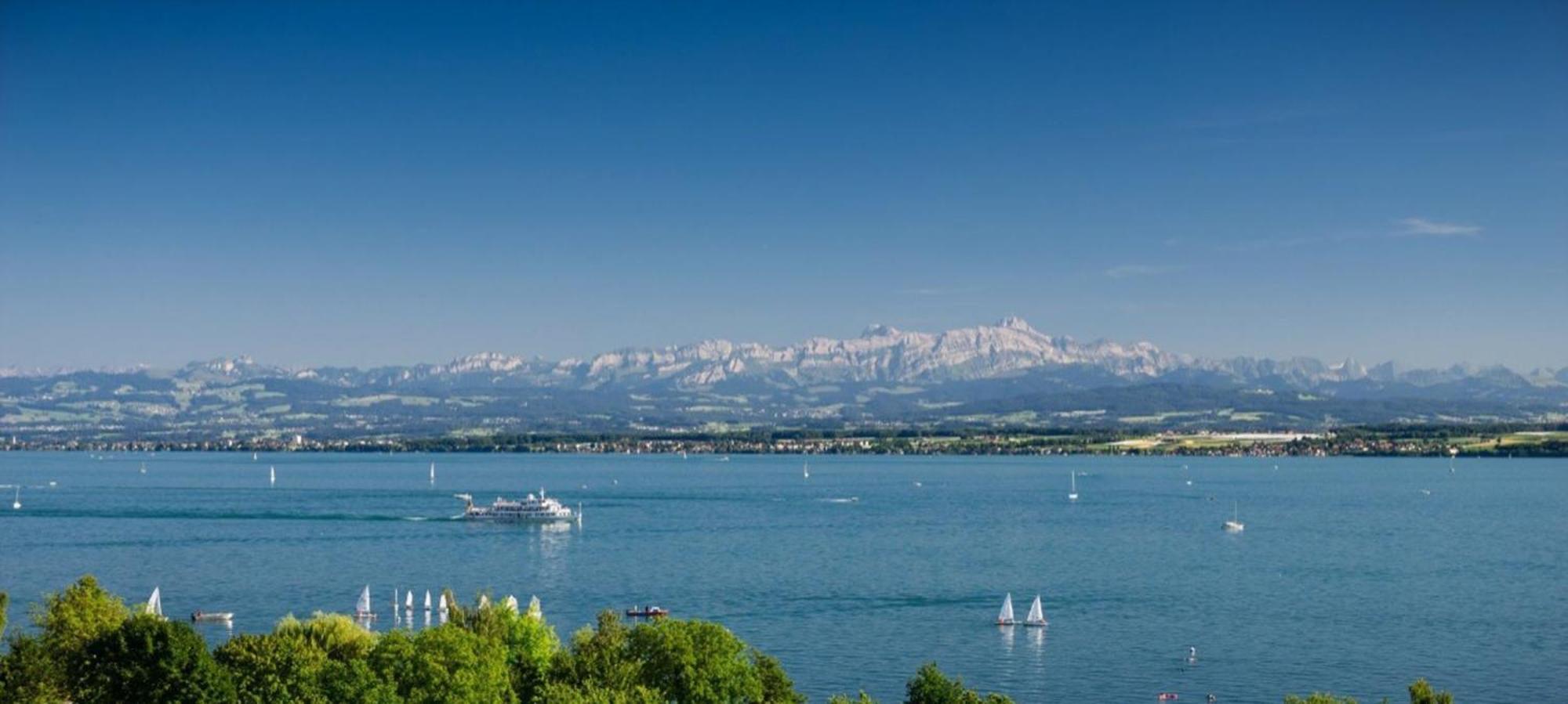 Hotel Gaestehaus Stock Zimmer Sahnehaeuble Friedrichshafen Bagian luar foto